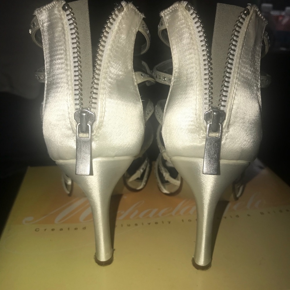 Ivory Prom Shoes - Picture 4 of 4
